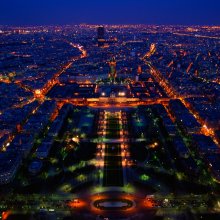 Campos de Marte de noche